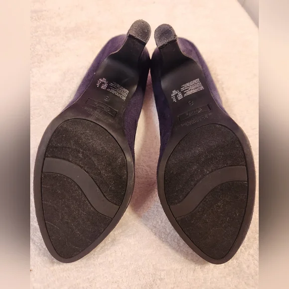 Fioni Dark Blue Suede High Heels - Picture 8 of 8